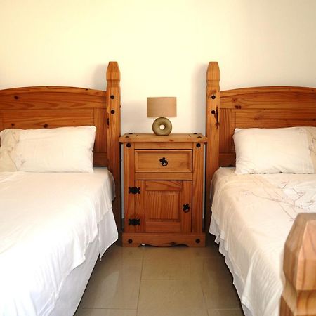 Top Floor, 2 Bedroom Apartment Vanessa D204, Free Wifi, Village View Peyia Exterior foto